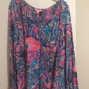 Never worn Lilly Pulitzer Willa tunic